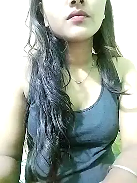 MISSQUEEN48 online show from January 5, 2025, 5:09 pm