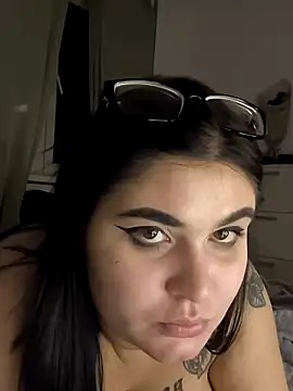 Snapshot of alexaandreea99 chatting on January 28, 2025, 1:50 am alexaandreea99 online show from January 28, 2025, 1:50 am