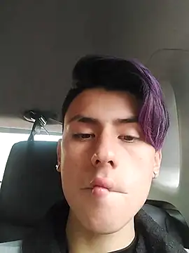 Snapshot of Alann_sr chatting on March 11, 2025, 5:46 pm Alann sr online show from March 11, 2025, 5:46 pm