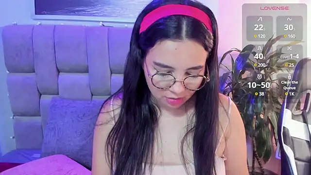Snapshot of alys_baker chatting on March 15, 2025, 7:20 am alys baker online show from March 15, 2025, 7:20 am