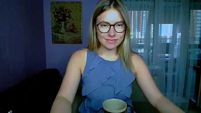 TaylorBre online show from September 10, 2025, 4:55 am