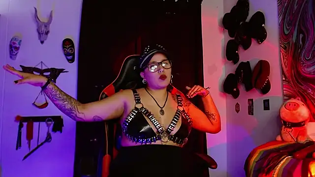 Snapshot of LilithSharon chatting on February 5, 2026, 4:47 pm LilithSharon online show from February 5, 2026, 4:47 pm