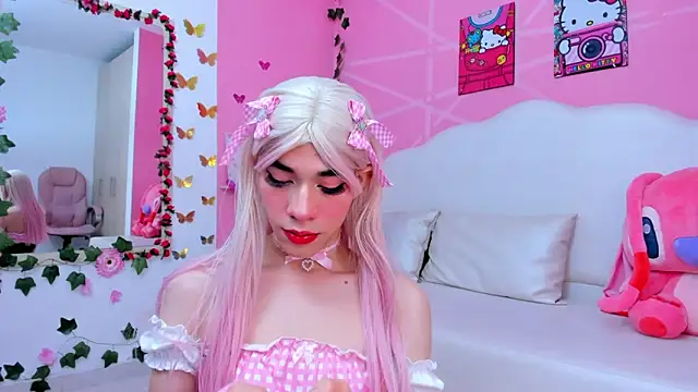 DaripQueen online show from March 18, 2025, 1:44 pm