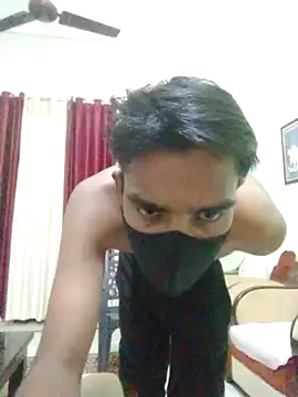 Tomato boy online show from December 11, 2024, 6:20 pm