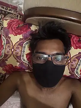 Tomato boy online show from September 17, 2025, 6:32 pm