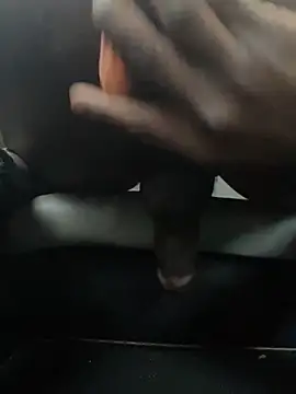 Snapshot of wonderfem101 chatting on January 3, 2025, 8:32 pm wonderfem101 online show from January 3, 2025, 8:32 pm