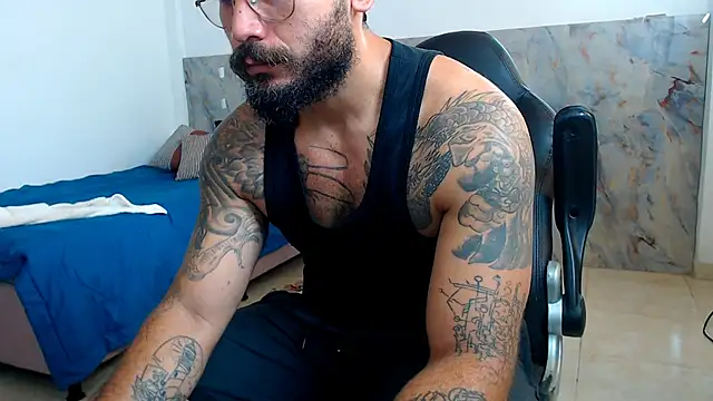 hanz col online show from November 11, 2025, 10:32 am