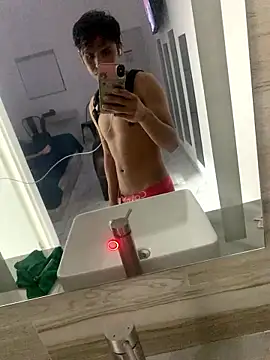 Pedritovergon20cm online show from November 20, 2025, 8:04 am