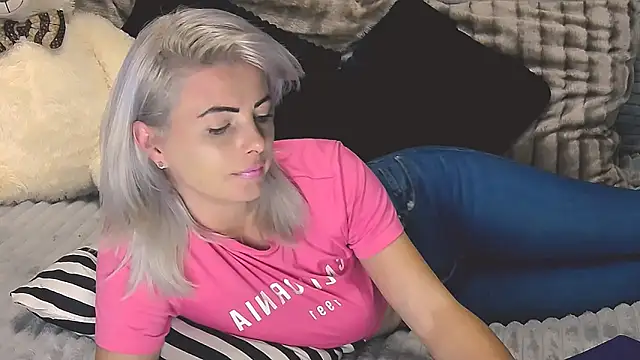 Aly girl1 online show from March 12, 2025, 2:01 pm