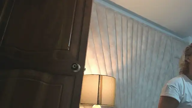 Jade squirtt online show from October 27, 2025, 10:16 am