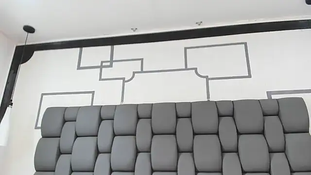 Jade squirtt online show from October 14, 2025, 3:34 pm