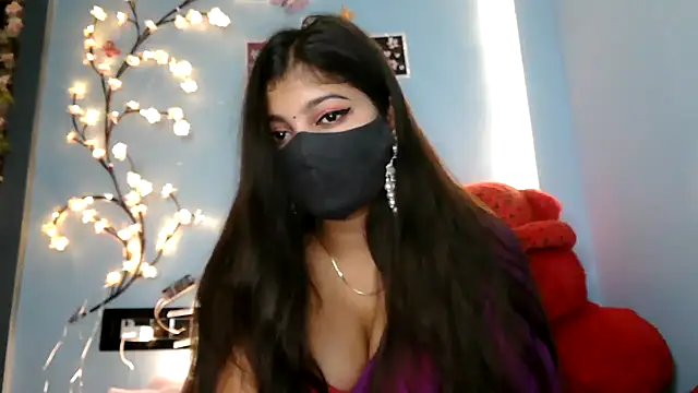 Snapshot of Reena_Singh53 chatting on September 26, 2025, 2:35 pm Reena Singh53 online show from September 26, 2025, 2:35 pm