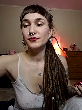 Snapshot of FoxRineHelen chatting on February 28, 2025, 5:26 pm FoxRineHelen online show from February 28, 2025, 5:26 pm