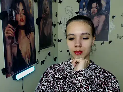 Snapshot of _StAcY chatting on November 7, 2025, 7:24 am StAcY online show from November 7, 2025, 7:24 am