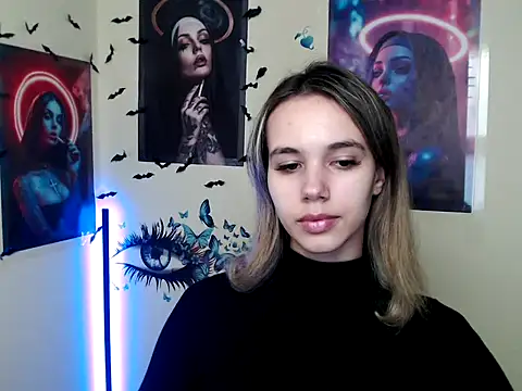 Snapshot of _StAcY chatting on October 25, 2025, 12:17 pm StAcY online show from October 25, 2025, 12:17 pm