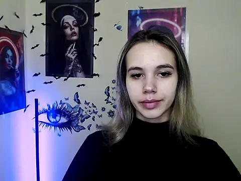 Snapshot of _StAcY chatting on November 17, 2025, 7:23 am StAcY online show from November 17, 2025, 7:23 am