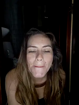 Snapshot of Hanny_24 chatting on March 7, 2025, 9:51 am Hanny 24 online show from March 7, 2025, 9:51 am