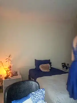 Snapshot of Hanny_24 chatting on March 18, 2025, 8:17 am Hanny 24 online show from March 18, 2025, 8:17 am