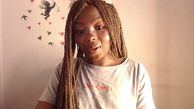  Zooee online show from July 18, 2026, 4:04 pm