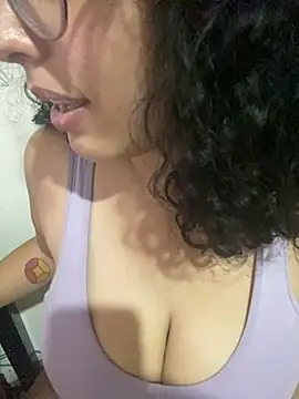 Snapshot of babyluna939 chatting on March 5, 2025, 11:16 pm babyluna939 online show from March 5, 2025, 11:16 pm