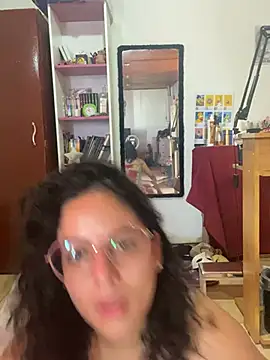 Snapshot of babyluna939 chatting on March 5, 2025, 8:10 pm babyluna939 online show from March 5, 2025, 8:10 pm