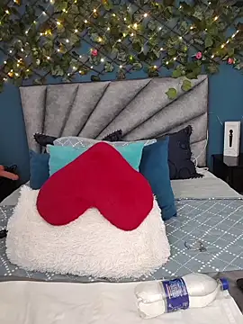 Grey Lorenz11 online show from March 1, 2026, 10:48 am