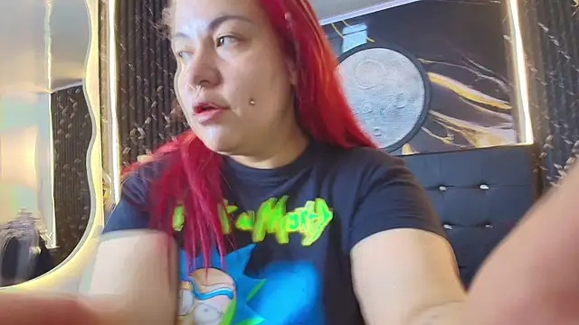 Bruja  Scarlata online show from September 30, 2025, 10:10 am