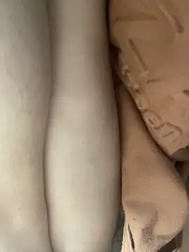 Snapshot of Boi_Boi2x chatting on February 22, 2025, 5:34 am Boi Boi2x online show from February 22, 2025, 5:34 am