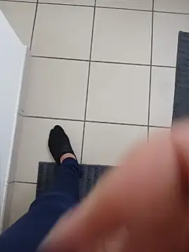 Snapshot of casper0303 chatting on March 1, 2026, 11:21 am casper0303 online show from March 1, 2026, 11:21 am