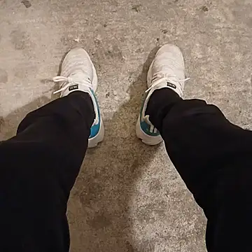 Snapshot of casper0303 chatting on November 16, 2025, 3:28 pm casper0303 online show from November 16, 2025, 3:28 pm