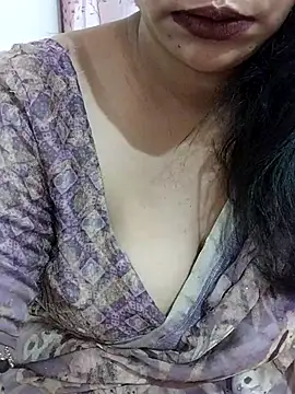 Snapshot of Urmila_bhabhii chatting on May 14, 2026, 3:14 am Urmila bhabhii online show from May 14, 2026, 3:14 am