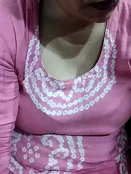 Snapshot of Urmila_bhabhii chatting on May 17, 2026, 4:40 pm Urmila bhabhii online show from May 17, 2026, 4:40 pm