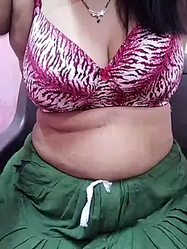 Snapshot of Urmila_bhabhii chatting on March 11, 2025, 3:47 am Urmila bhabhii online show from March 11, 2025, 3:47 am