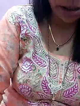 Snapshot of Urmila_bhabhii chatting on March 5, 2025, 2:46 am Urmila bhabhii online show from March 5, 2025, 2:46 am