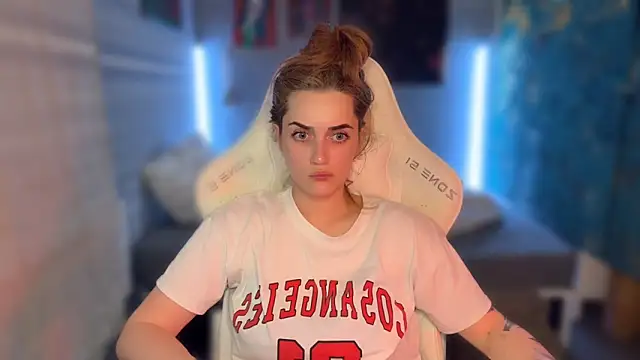  dota2  online show from March 26, 2026, 7:34 pm