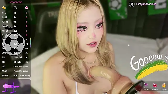 Snapshot of Teen_sofia_ chatting on June 27, 2026, 5:02 am Teen sofia online show from June 27, 2026, 5:02 am