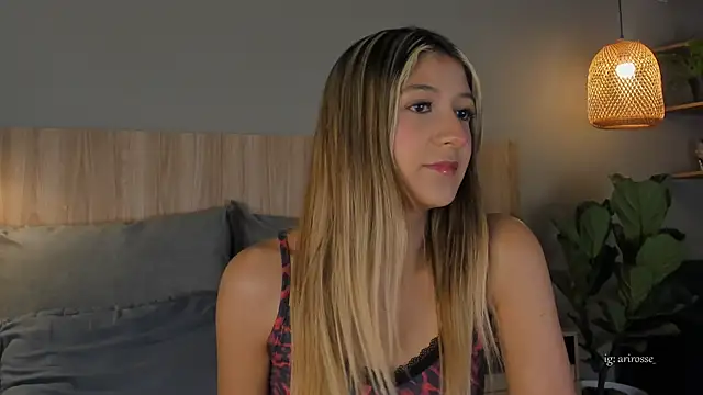 Snapshot of ariana_rosse__ chatting on July 11, 2026, 2:28 pm ariana rosse online show from July 11, 2026, 2:28 pm