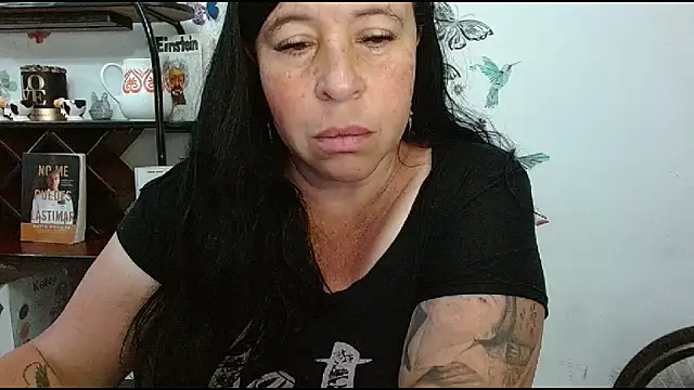 Snapshot of SadistikXX chatting on April 25, 2026, 1:52 am SadistikXX online show from April 25, 2026, 1:52 am