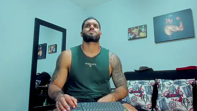 Snapshot of SamirHazard97 chatting on October 9, 2025, 9:15 pm SamirHazard97 online show from October 9, 2025, 9:15 pm