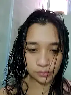 Cristal moon1 online show from October 21, 2025, 5:45 pm