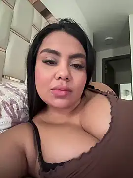 Snapshot of valeria2019hot chatting on March 6, 2025, 4:17 pm valeria2019hot online show from March 6, 2025, 4:17 pm
