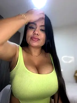 Snapshot of valeria2019hot chatting on December 5, 2024, 3:09 am valeria2019hot online show from December 5, 2024, 3:09 am
