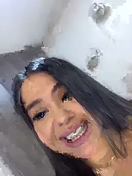 Snapshot of valeria2019hot chatting on December 4, 2024, 11:19 pm valeria2019hot online show from December 4, 2024, 11:19 pm