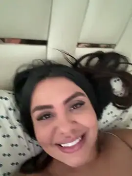 Snapshot of valeria2019hot chatting on February 21, 2025, 3:21 pm valeria2019hot online show from February 21, 2025, 3:21 pm