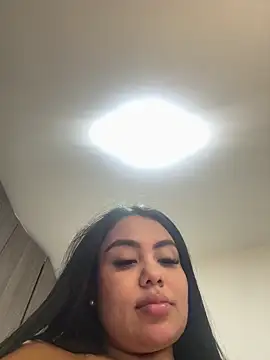 Snapshot of valeria2019hot chatting on January 25, 2025, 7:17 am valeria2019hot online show from January 25, 2025, 7:17 am