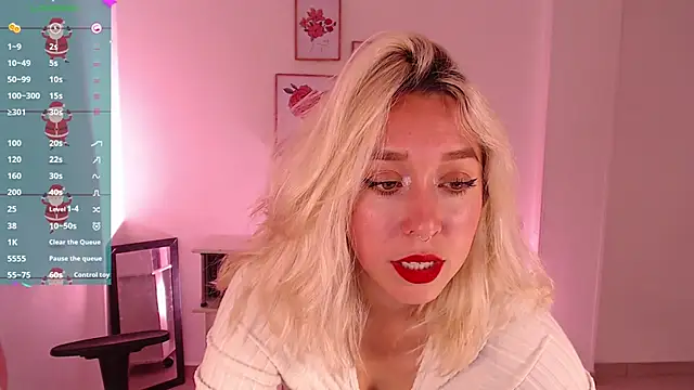 Snapshot of Dahlia__espresso chatting on December 31, 2024, 8:45 pm Dahlia espresso online show from December 31, 2024, 8:45 pm