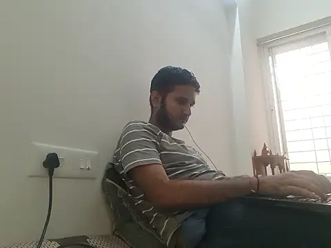 Jonrobinso online show from May 17, 2026, 1:33 pm