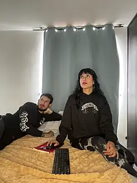 anika lowen02 online show from October 29, 2025, 3:55 pm