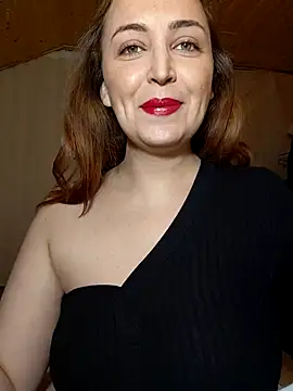 Selena Selly7 online show from April 15, 2026, 8:09 pm