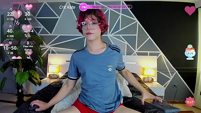 Max lover1 online show from March 13, 2025, 8:00 pm